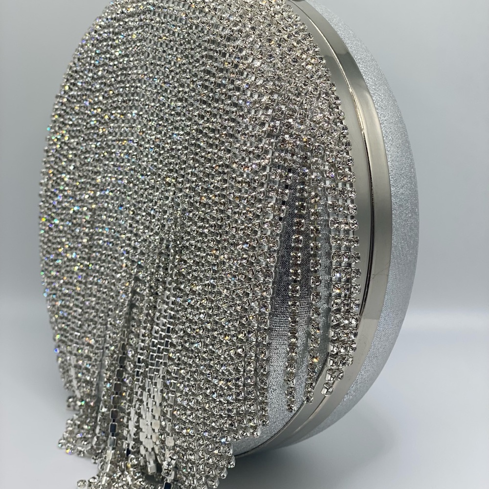 Diamond clutch